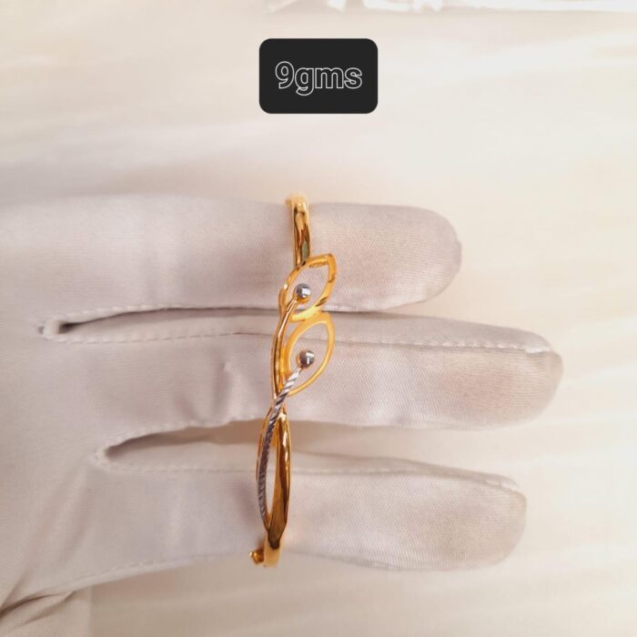 DM Jewellers 29 - Image 1