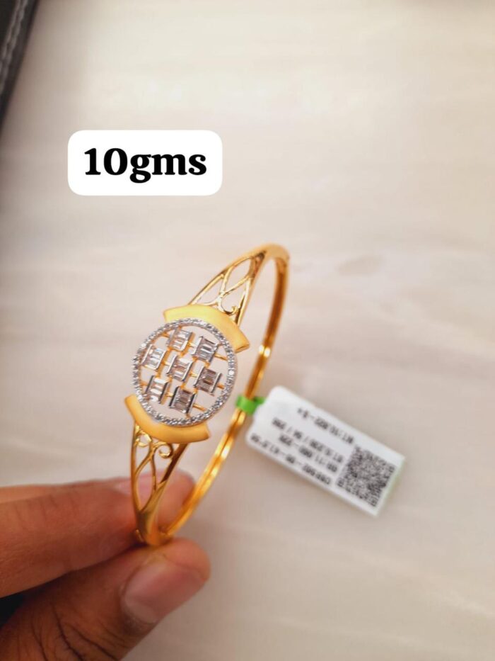 DM Jewellers 23 - Image 1